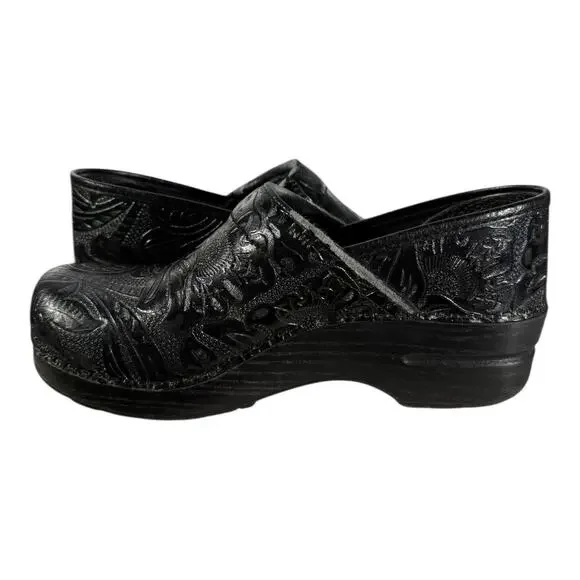 Dansko Professional Black Embossed Leather Clogs Women’s EU 39 US 8.5–9 - Picture 7 of 9
